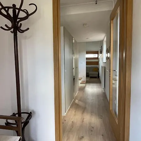 Klinar - Attractive New Two-story Appartement *