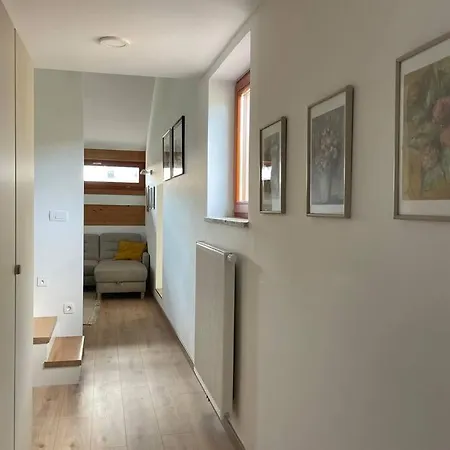 Klinar - Attractive New Two-story Apartmán *