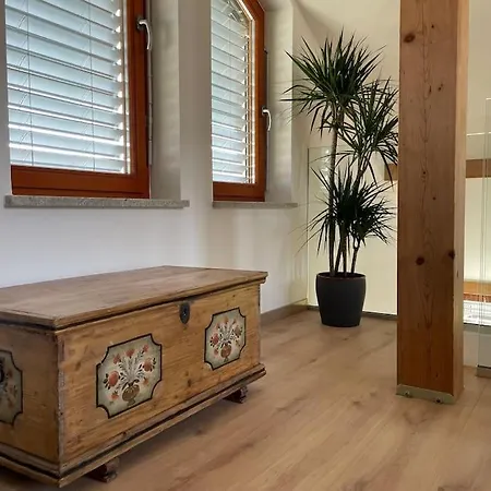 Klinar - Attractive New Two-story Apartament *