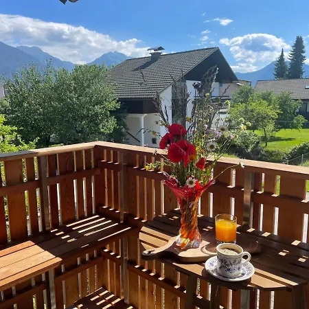 Klinar - Attractive New Two-story Apartment *