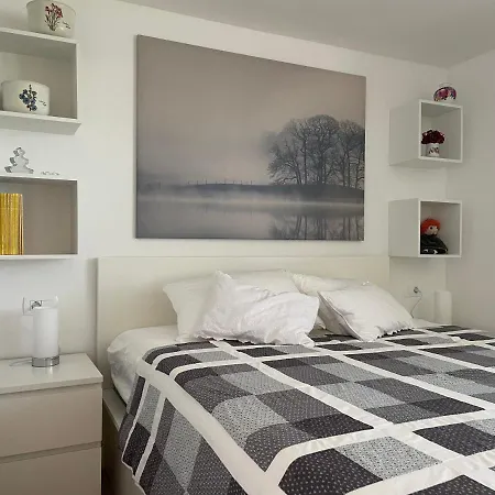 Klinar - Attractive New Two-story Apartament Bled